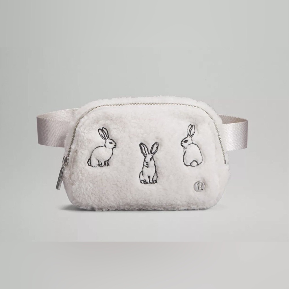 lululemon limited edition belt bag